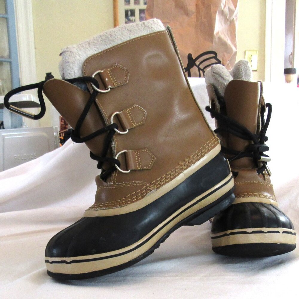 Sorel Mens/Boys Caribou Snow Boots Waterproof Boots Size 3 Some Wear; See Photos